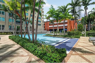 2000 N Bayshore Dr #306, Miami, FL 33137 - Photo 30