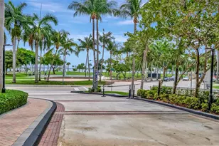 2000 N Bayshore Dr, Miami, FL 33137 - Photo 54