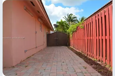 13817 SW 154th St, Miami, FL 33177 - Photo 20
