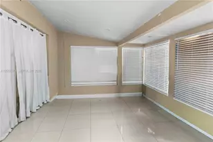 3080 SW 5th St, Miami, FL 33135 - Photo 12