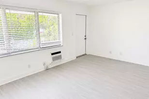 749 SE 15th St, Fort Lauderdale, FL 33316 - Photo 4