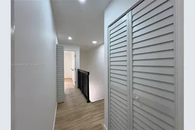 8111 SW 81st Pl, Miami, FL 33143 - Photo 10