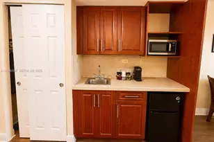19201 Collins Ave, Sunny Isles Beach, FL 33160 - Photo 2