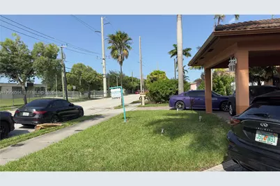 760 W 23rd St, Hialeah, FL 33010 - Photo 4