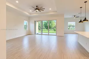 1097 Haywagon Trl, Loxahatchee, FL 33470 - Photo 8