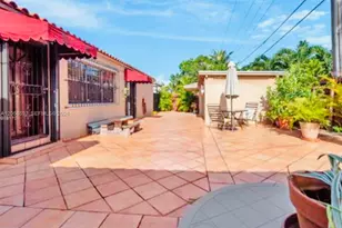 2424 SW 21st Ter, Miami, FL 33145 - Photo 32