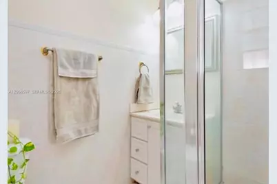 2424 SW 21st Ter, Miami, FL 33145 - Photo 16