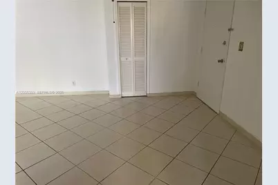 940 NE 199th St #209, Miami, FL 33179 - Photo 6