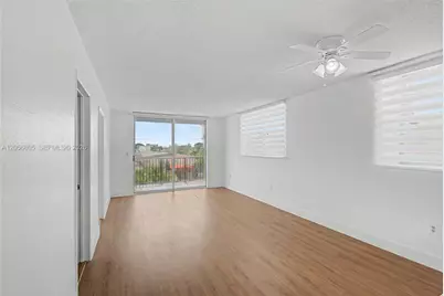 12590 NE 16th Ave #402, North Miami, FL 33161 - Photo 4