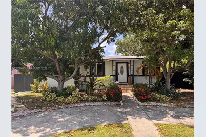 940 NE 155th Ter #940, North Miami Beach, FL 33162 - Photo 1