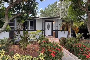 940 NE 155th Terrace, North Miami Beach, FL 33162 - Photo 2