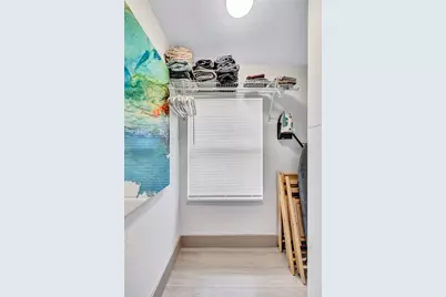 1390 NE 150th St, Miami, FL 33161 - Photo 16