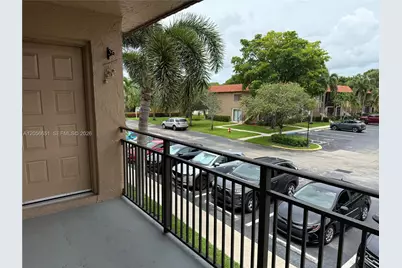 435 Lakeview Dr #201, Weston, FL 33326 - Photo 16