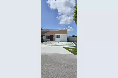 9612 Grand Canal Dr, Miami, FL 33174 - Photo 4