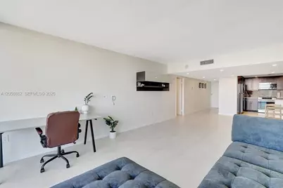 3675 N Country Club Dr #2310, Aventura, FL 33180 - Photo 6