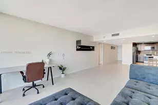 3675 N Country Club Dr, Aventura, FL 33180 - Photo 6