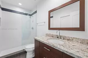 348 Elm St, Hollywood, FL 33019 - Photo 24