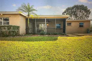 5231 SW 89th Ave, Cooper City, FL 33328 - Photo 18