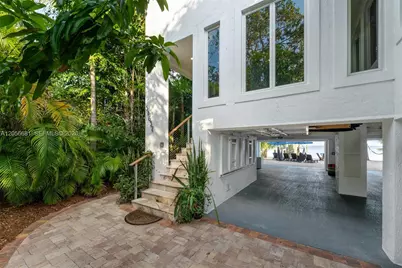 58652 Overseas Highway, Marathon, FL 33050 - Photo 18
