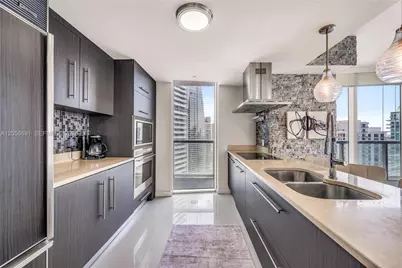 495 Brickell Ave #3702, Miami, FL 33131 - Photo 10