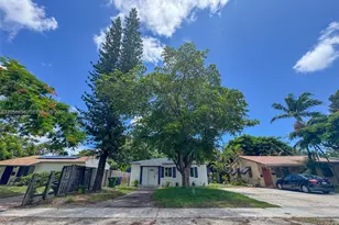 1420 NE 1st Ave., Fort Lauderdale, FL 33304 - Photo 2