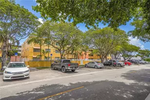 1851 NE 168 Th, North Miami Beach, FL 33162 - Photo 4