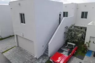 6663 NW 103rd Pkwy, Doral, FL 33178 - Photo 12