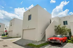 6663 NW 103rd Pkwy, Doral, FL 33178 - Photo 1