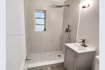 740 NW 130th St, North Miami, FL 33168 - Photo 8