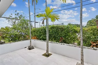 1545 Miller Rd, Coral Gables, FL 33146 - Photo 22