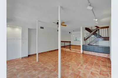 4863 SW 71st Pl, Miami, FL 33155 - Photo 16