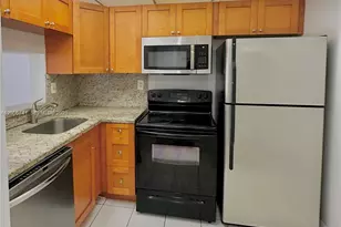 486 NW 165th St Rd, Miami, FL 33169 - Photo 14