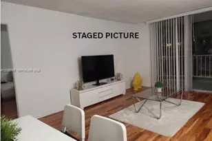 486 NW 165th St Rd, Miami, FL 33169 - Photo 6