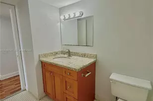 486 NW 165th St Rd, Miami, FL 33169 - Photo 24
