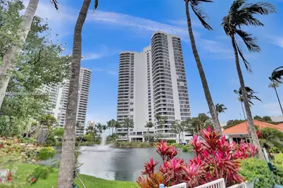 19101 NE 36th Ct #2206, Aventura, FL 33180 - Photo 26