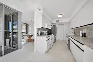 19101 NE 36th Ct, Aventura, FL 33180 - Photo 10