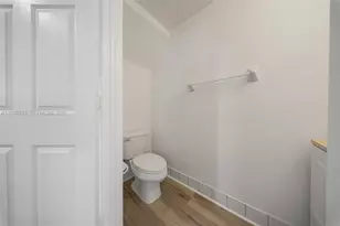 1037 NE 42nd Pl, Homestead, FL 33033 - Photo 10