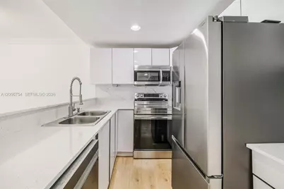 401 Ocean Dr #602, Miami Beach, FL 33139 - Photo 8