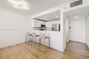 401 Ocean Dr, Miami Beach, FL 33139 - Photo 6