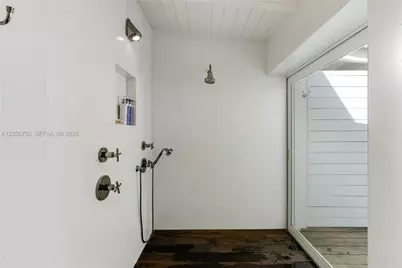 270 Island Dr, Key Biscayne, FL 33149 - Photo 16