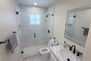 692 Maplewood Ct, Weston, FL 33327 - Photo 6