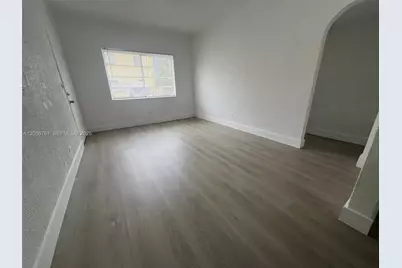 1326 SW 6th St #10, Miami, FL 33135 - Photo 6