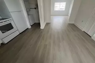 1326 SW 6th St, Miami, FL 33135 - Photo 8