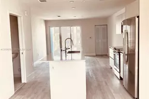2505 NE 193rd St, Miami, FL 33180 - Photo 8