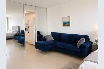 18041 Biscayne Blvd #803, Aventura, FL 33160 - Photo 4