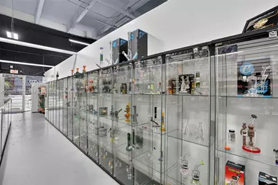 Wholesale, Distribution and Smoke Shop For Sale Off 836 Expressway, Miami, FL 33126 - Photo 8