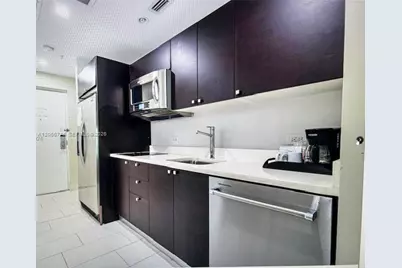 5300 NW 87th Ave #1004, Doral, FL 33178 - Photo 4