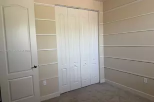 14615 SW 5th St, Pembroke Pines, FL 33027 - Photo 4