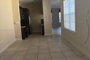 14615 SW 5th St, Pembroke Pines, FL 33027 - Photo 20