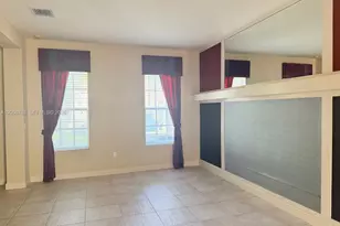14615 SW 5th St, Pembroke Pines, FL 33027 - Photo 32